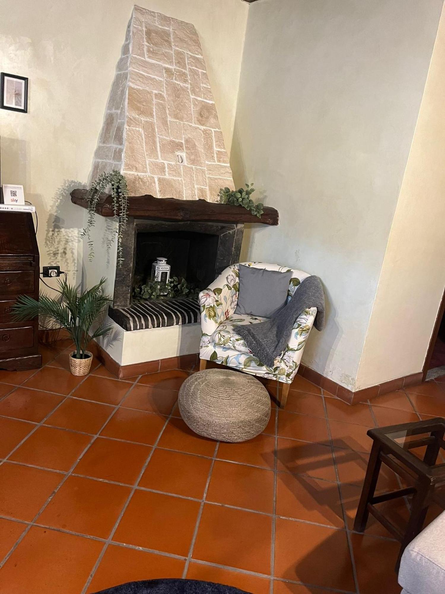 Bilocale Dafne Abbadesse Guest House Milán Exteriér fotografie